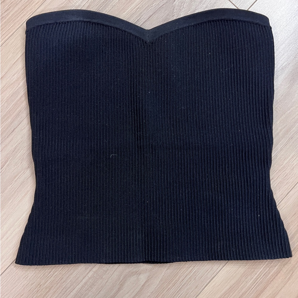 Aritzia babaton strapless top